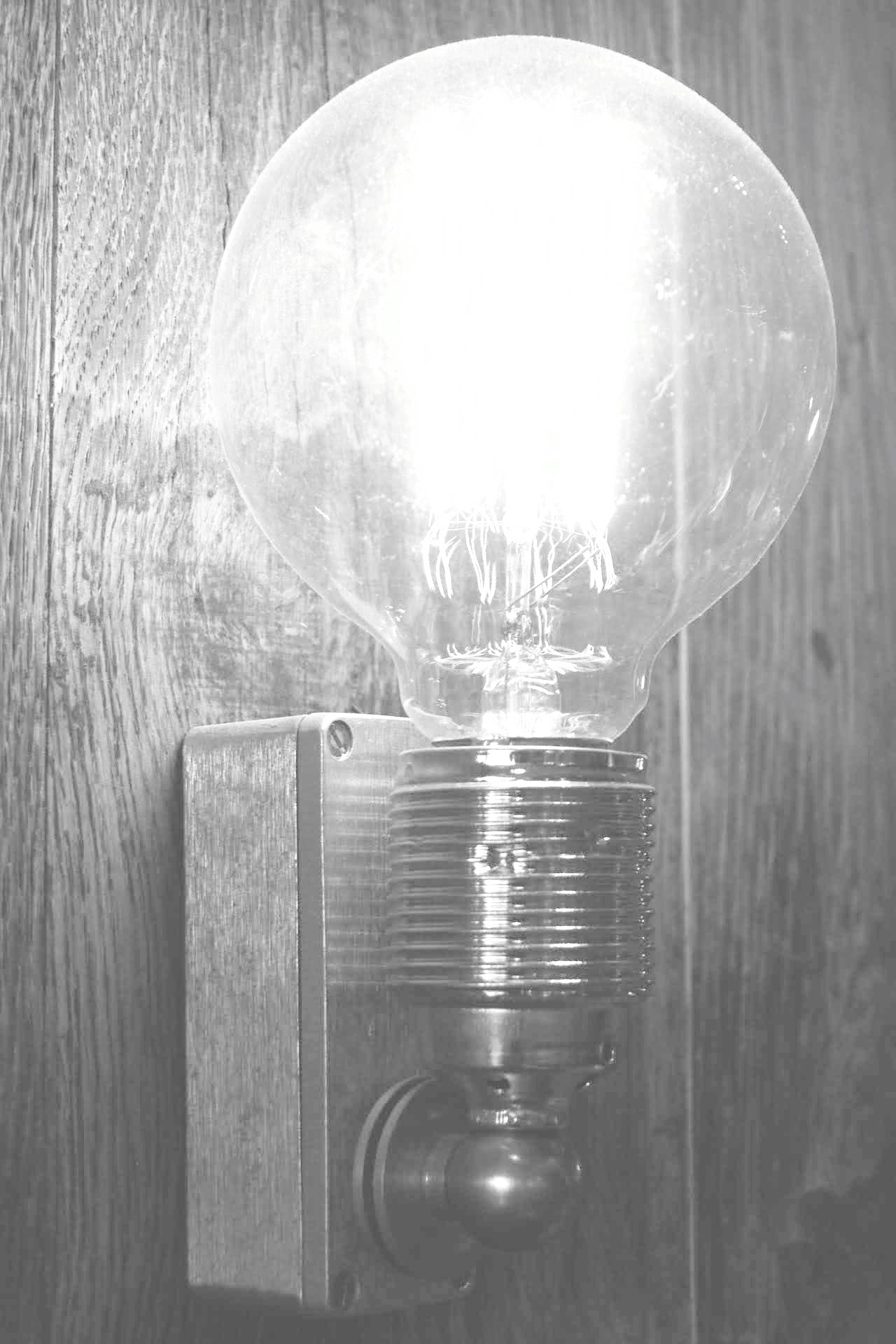 Elprodukter og stikkontakter