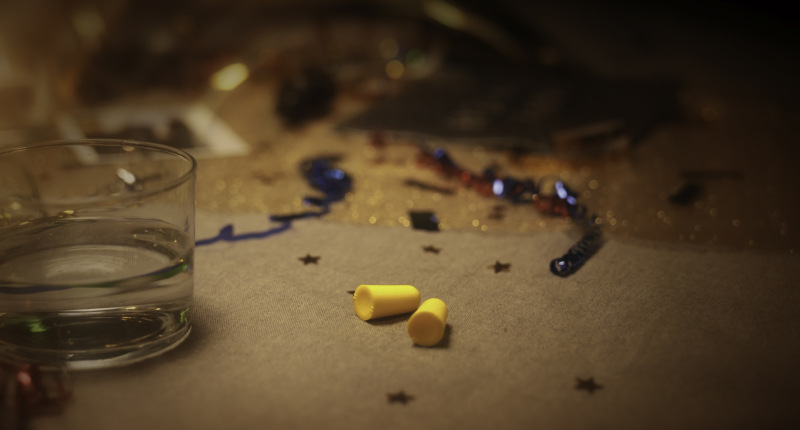 Ørepropper eller høreværn kan være med til at forebygge høreskader i forbindelse med fyrværkeri.